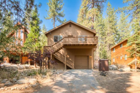 Landfall on the North Shore - Fenced Yard, Walking Distance to Lake